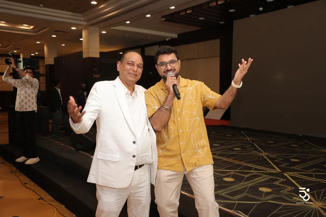 Daytime Pre-wedding Fun - Pankhil Dholakia